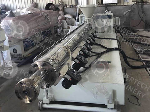 Экструдер для нанесения полимера